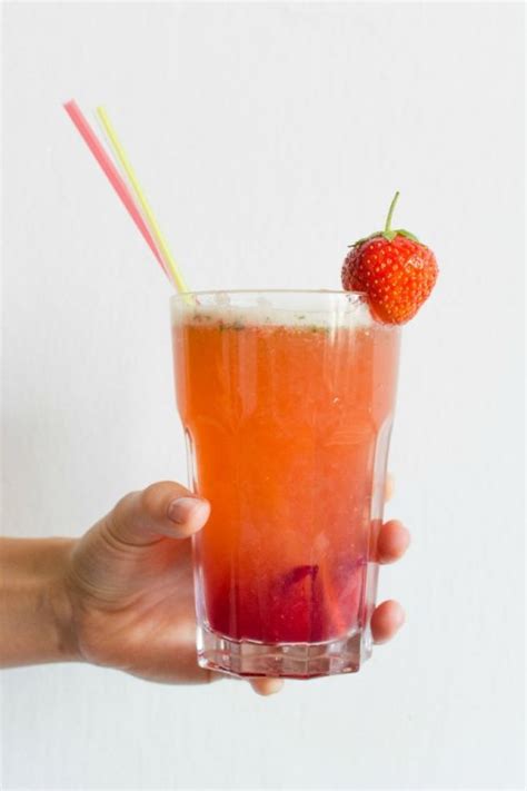 strawberry-lemon-iced-tea-recipe-make-your-own image