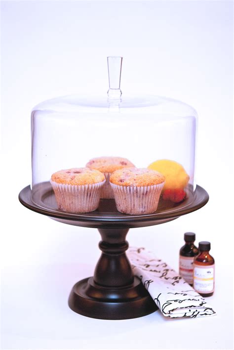 lemon-raspberry-muffins-low-fat-muffin image