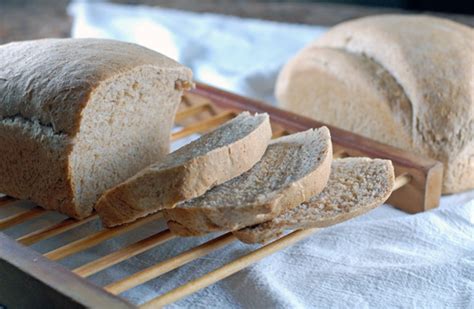how-to-make-whole-wheat-bread-by-hand-eat-at-home image