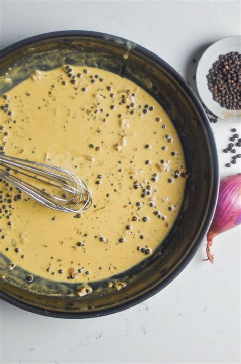peppercorn-sauce-without-brandy-for-steak image