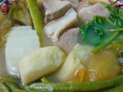 sinigang-na-baboy-pork-in-tamarind-soup image