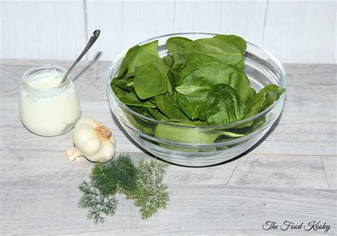 spinach-salad-with-yogurt-dressing-the-food-kooky image