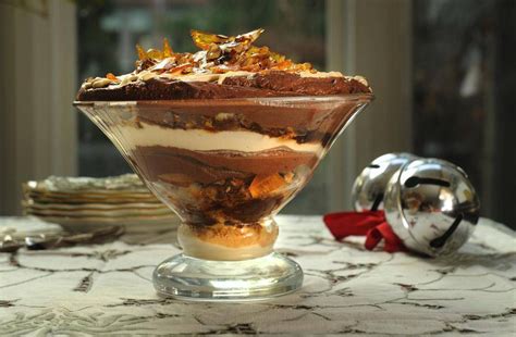 chocolate-coffee-trifle-with-hazelnut-brittle-the image