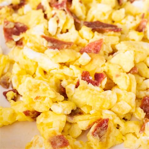 scrambled-eggs-with-bacon-brooklyn-farm-girl image