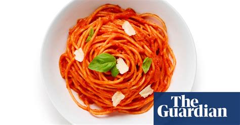 how-to-cook-the-perfect-pasta-al-pomodoro-food-the image