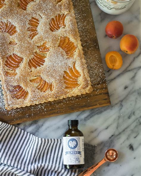 apricot-almond-bakewell-tart-cook-flavoring image