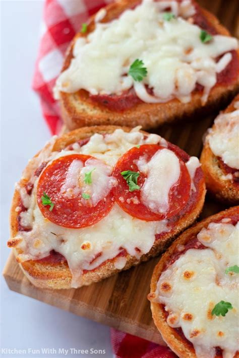 garlic-bread-pizza-texas-toast-kitchen-fun-with-my-3 image