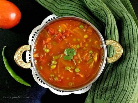 quick-and-simple-tomato-curry-curryandvanilla image