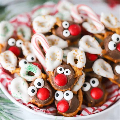 reindeer-pretzels-the-carefree-kitchen image