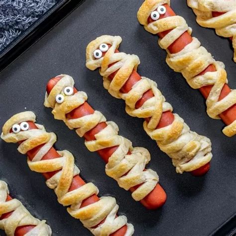 mummy-hot-dogs-recipe-home-made-interest image