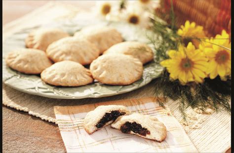 raisin-filled-cookies-mygreatrecipes image