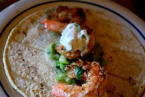 chipotle-shrimp-tacos-with-avocado-salsa-verde-my image