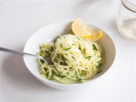 raw-vegan-zucchini-pasta-with-avocado-sauce image