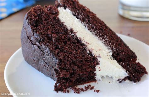 whoopie-pie-cake-recipe-for-dessert-everyday-dishes image
