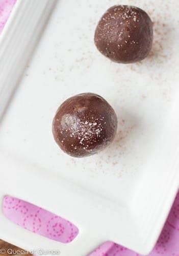 dark-chocolate-quinoa-truffles-queen-of-quinoa image