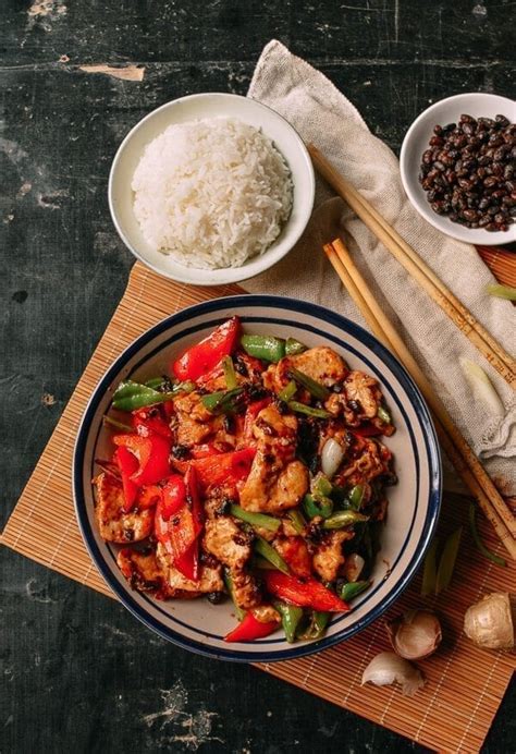 chicken-with-black-bean-sauce-the-woks-of-life image