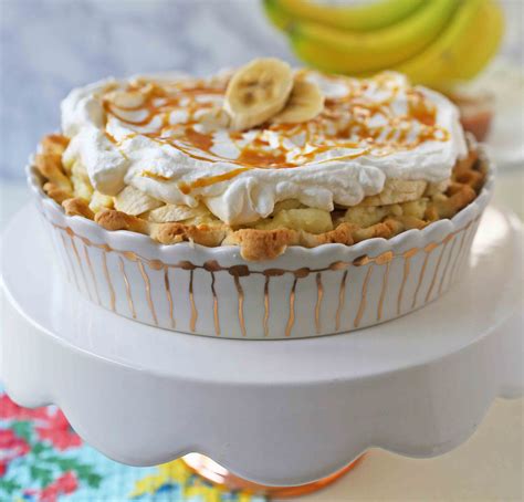 salted-caramel-banana-cream-pie-modern-honey image