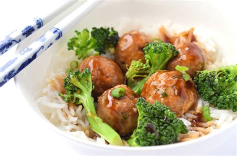 teriyaki-meatball-broccoli-bowls-gluten-free-tastythin image