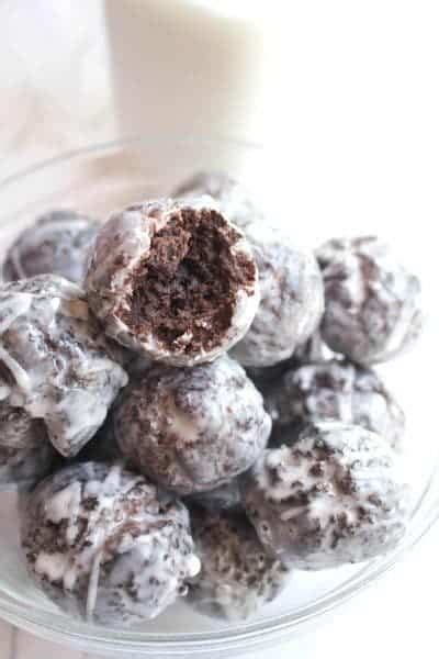 glazed-chocolate-munchkins-donut-holes-served image