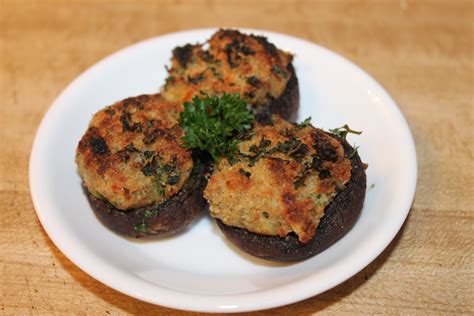 fresh-clam-stuffed-mushrooms-happy-belly-foodie image
