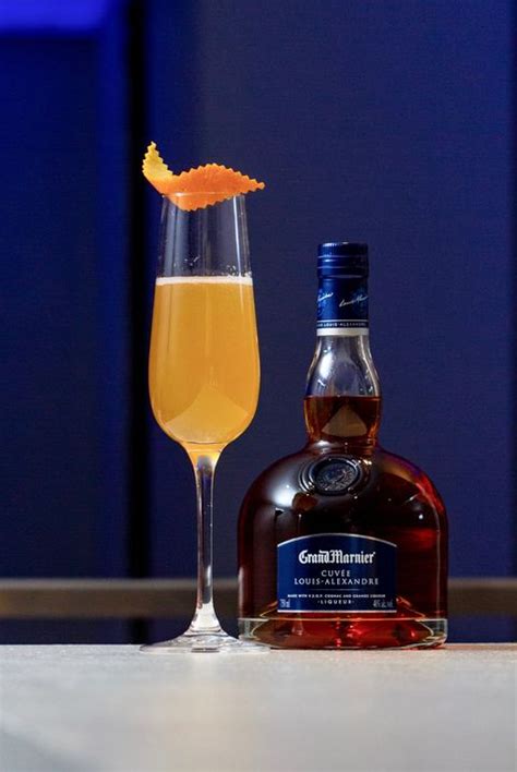 9-grand-marnier-cocktail-recipes-to-make-town image