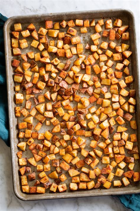 breakfast-potatoes-recipe-crispy-oven-baked-cooking image