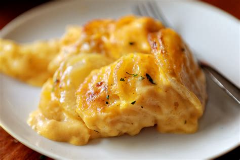 cheesy-scalloped-potatoes-recipe-i-am-baker image