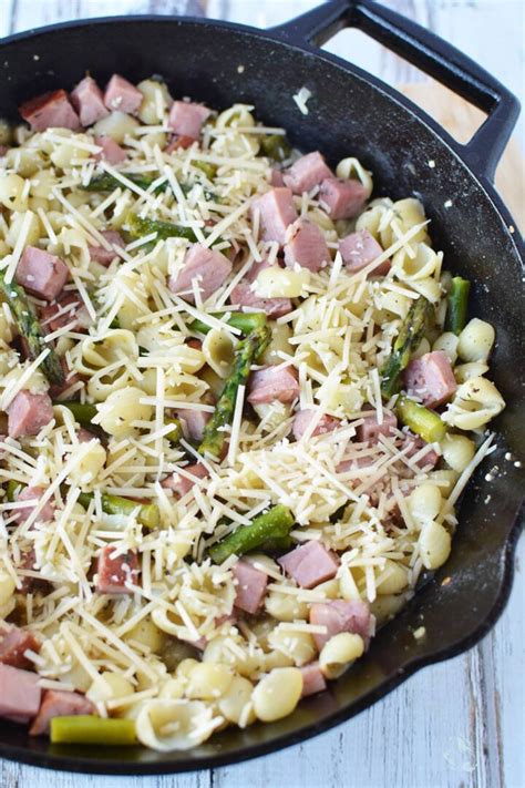 tasty-asparagus-and-ham-pasta-skillet-dinner image