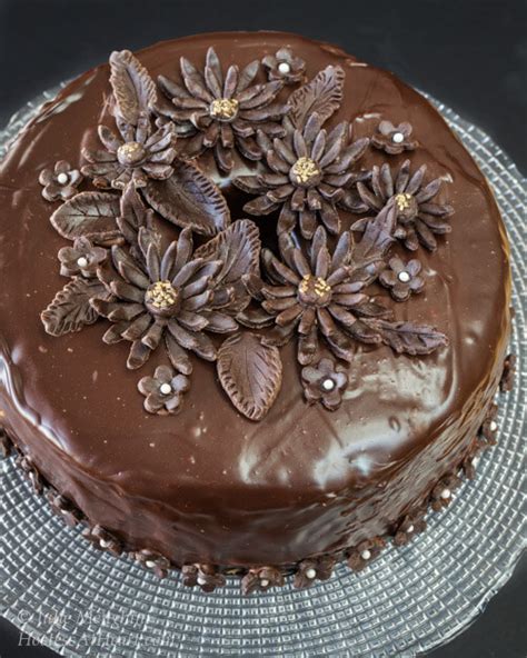 black-russian-cake-with-kahlua-filling-hostess-at-heart image