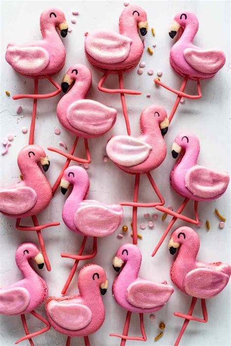 flamingo-macarons-pies-and-tacos image