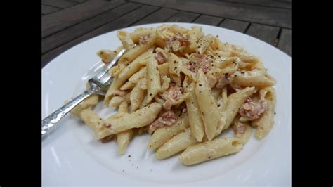 penne-pasta-with-a-creamy-bacon-sauce-easy-pasta image