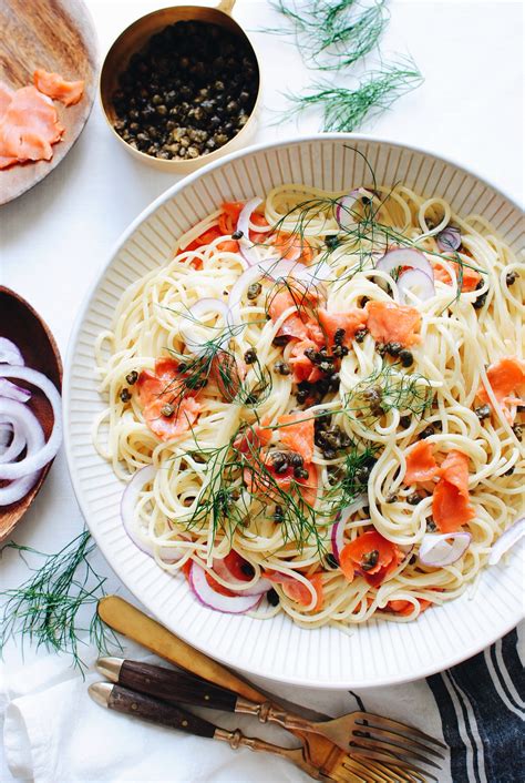 creamy-spaghetti-with-smoked-salmon-and-fried-capers image