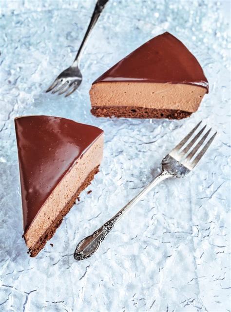 chocolate-mousse-cake-ricardo image