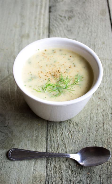 creamy-potato-and-parsley-soup-nyssas-kitchen image
