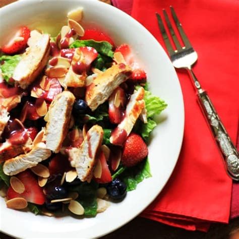 wendys-copycat-berry-almond-chicken-salad image