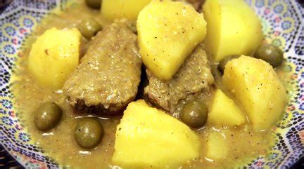 moroccan-beef-tajine-with-potatoes-recipe-cooking image