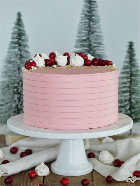 a-perfect-christmas-cake-pistachio-cranberry-cake image