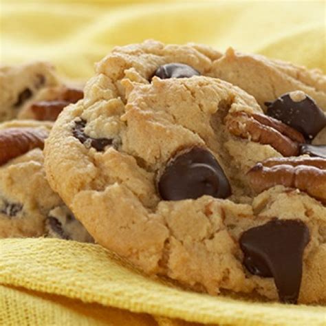 ultimate-chocolate-chip-cookies-crisco image