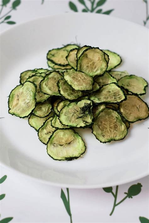 dill-cucumber-chips-in-the-oven-or-dehydrator-mama image