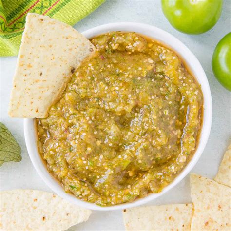 salsa-verde-the-ultimate-mexican-green-salsa-spicy image