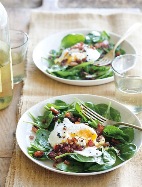 spinach-salad-with-poached-eggs-and-pancetta-williams image