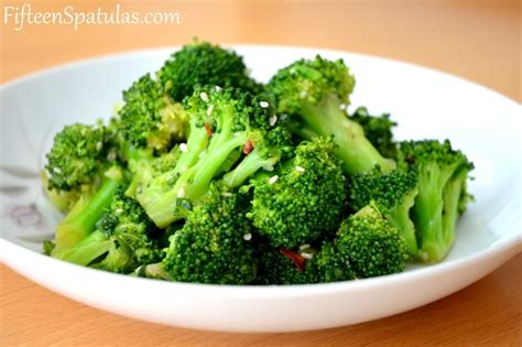 crisp-asian-broccoli-salad-fifteen-spatulas image