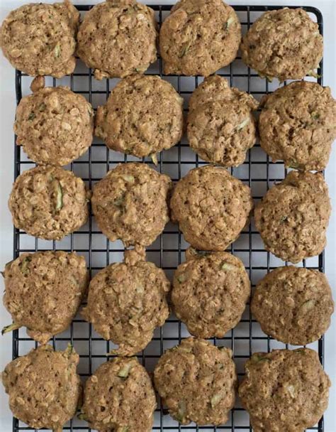 zucchini-oatmeal-cookies-healthy-cookie image