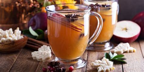 23-best-fall-cocktails-easy-classic-fall-alcoholic-drink image