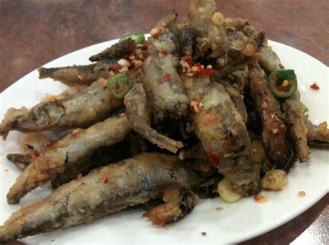 food-fancy-deep-fried-smelts-call-me-a-food-lover image