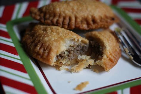 mini-louisiana-natchitoches-meat-pies-southern image