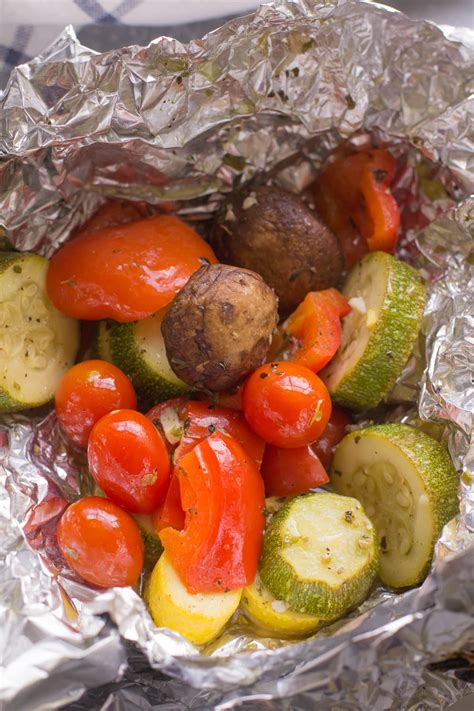 grilled-vegetables-in-foil-the-clean-eating-couple image