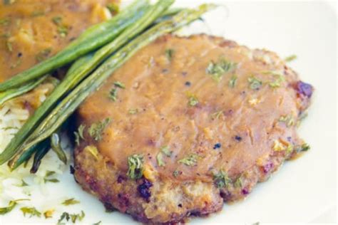 country-fried-steak-with-brown-gravy-eclectic image