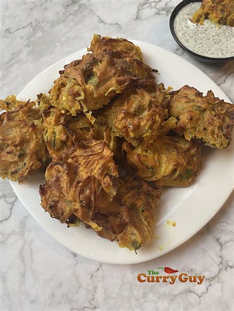 air-fryer-onion-bhajis-no-fry-onion-pakoras-the image