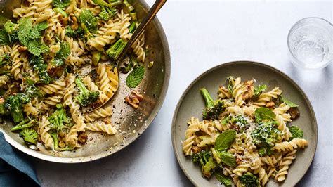 5-quick-and-easy-pasta-recipes-the-new-york-times image